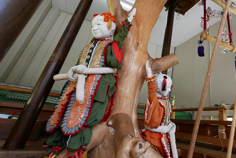 唐子人形は赤い唐子と緑の唐子の二体。名前は付いていないようです。