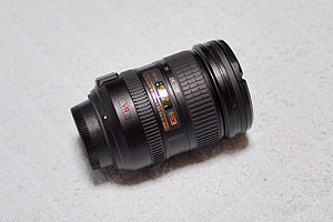ED 18-200mm F3.5-5.6Gの18mmだとこんな